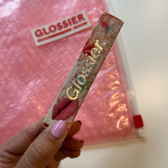 Glossier Birthday Balm Dotcom - Picture 4 of 6